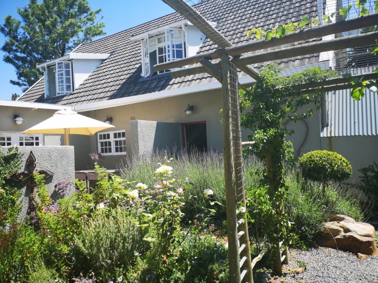 Almond Cottage Bed & Breakfast Somerset West Luaran gambar