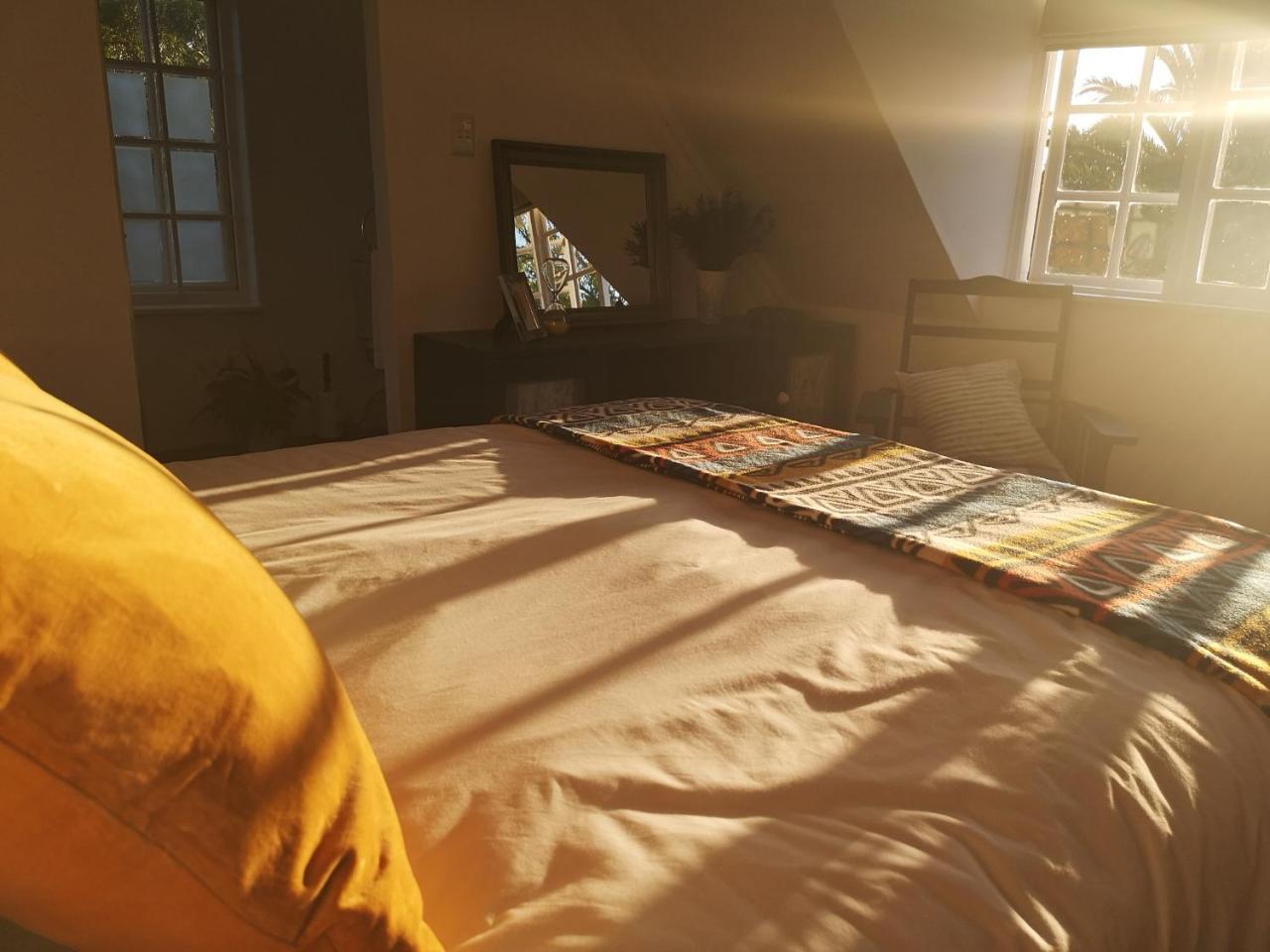 Almond Cottage Bed & Breakfast Somerset West Luaran gambar