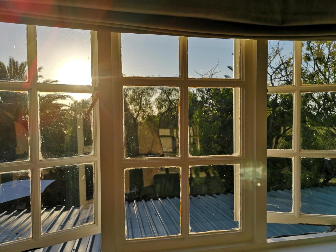 Almond Cottage Bed & Breakfast Somerset West Luaran gambar