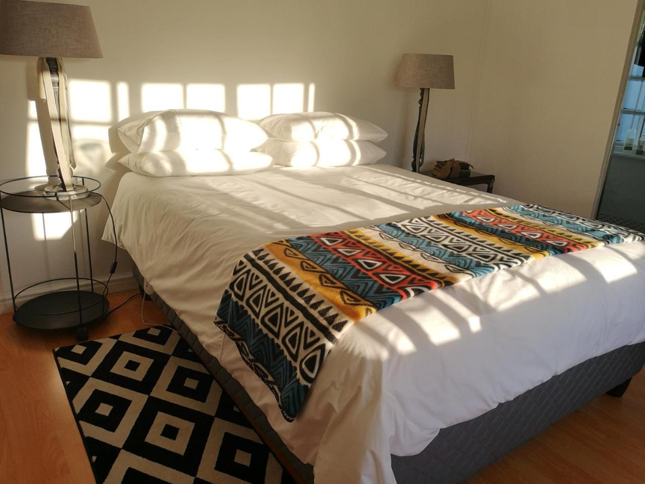 Almond Cottage Bed & Breakfast Somerset West Luaran gambar